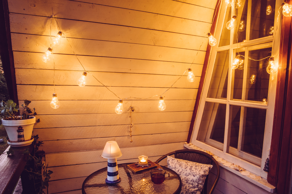 Outdoor balcony lights